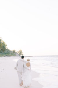 2023_HarbourIslandWedding_BahamasWedding_DestinationWeddingPhotographer_BahamasWeddingPhotographer_PalmBeachWeddingPhotographer_ChristineMageePhotography_38