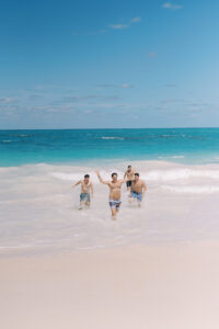 2023_HarbourIslandWedding_BahamasWedding_DestinationWeddingPhotographer_BahamasWeddingPhotographer_PalmBeachWeddingPhotographer_ChristineMageePhotography_WelcomePoolParty_12