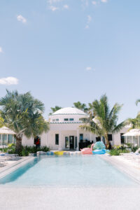 2023_HarbourIslandWedding_BahamasWedding_DestinationWeddingPhotographer_BahamasWeddingPhotographer_PalmBeachWeddingPhotographer_ChristineMageePhotography_WelcomePoolParty_2